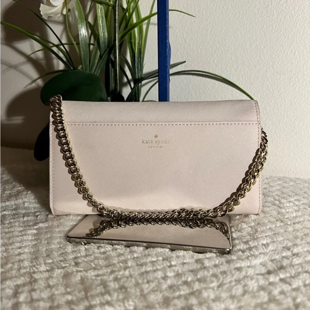 🩷 Kate Spade Blaze a Trail Milou Leather Clutch💚🩷💚